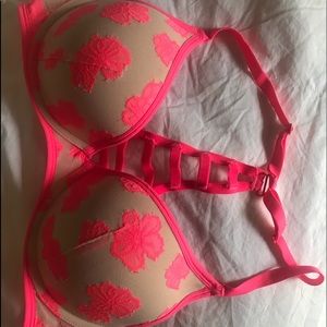 NWOT Victoria’s Secret PINK racerback Bra 34D